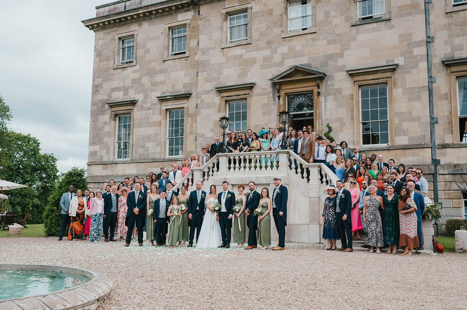 Large capacity wedding venue near Guildford