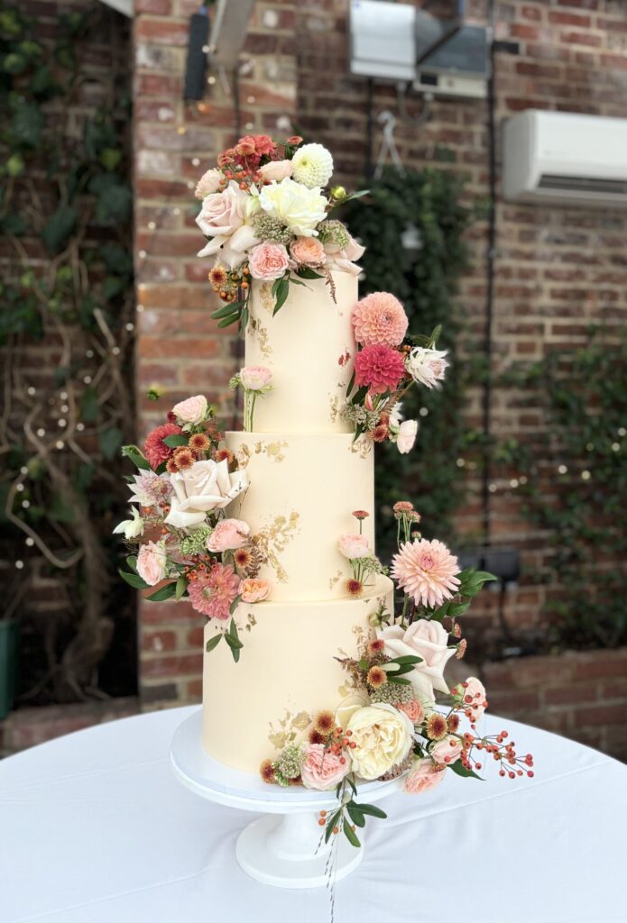Barnesy Bakes Cake Co.