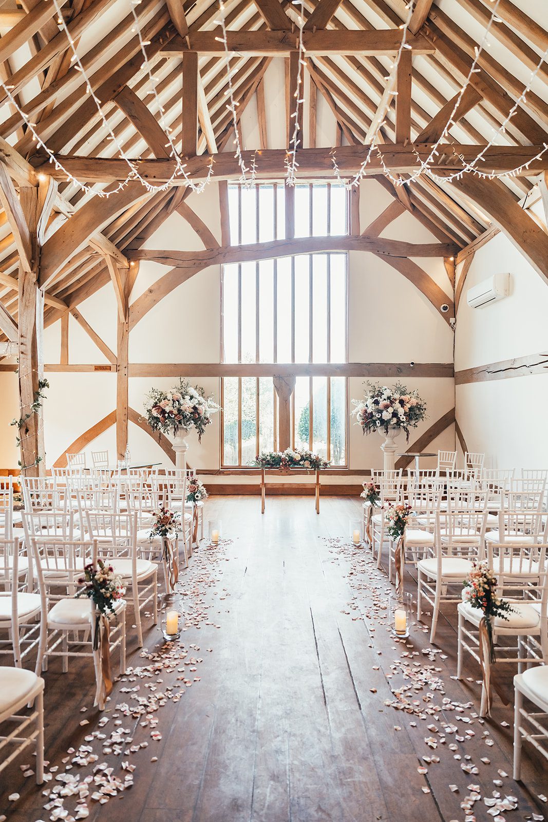 Rustic wedding venue near Surrey