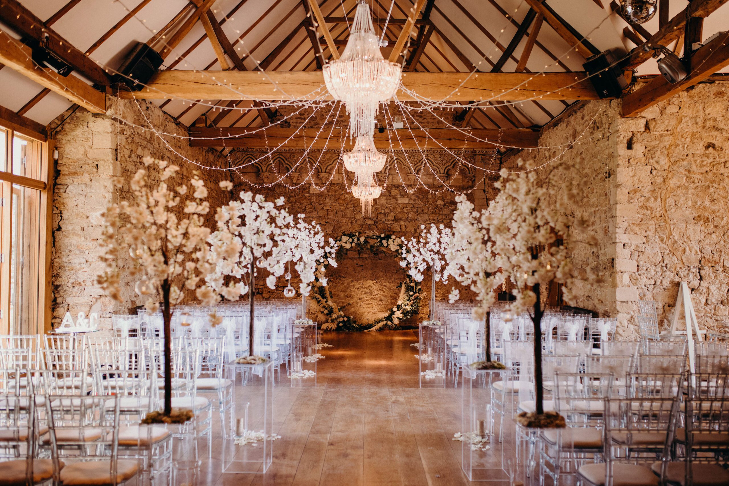 Monks Refectory wedding ceremony at Notley Abbey