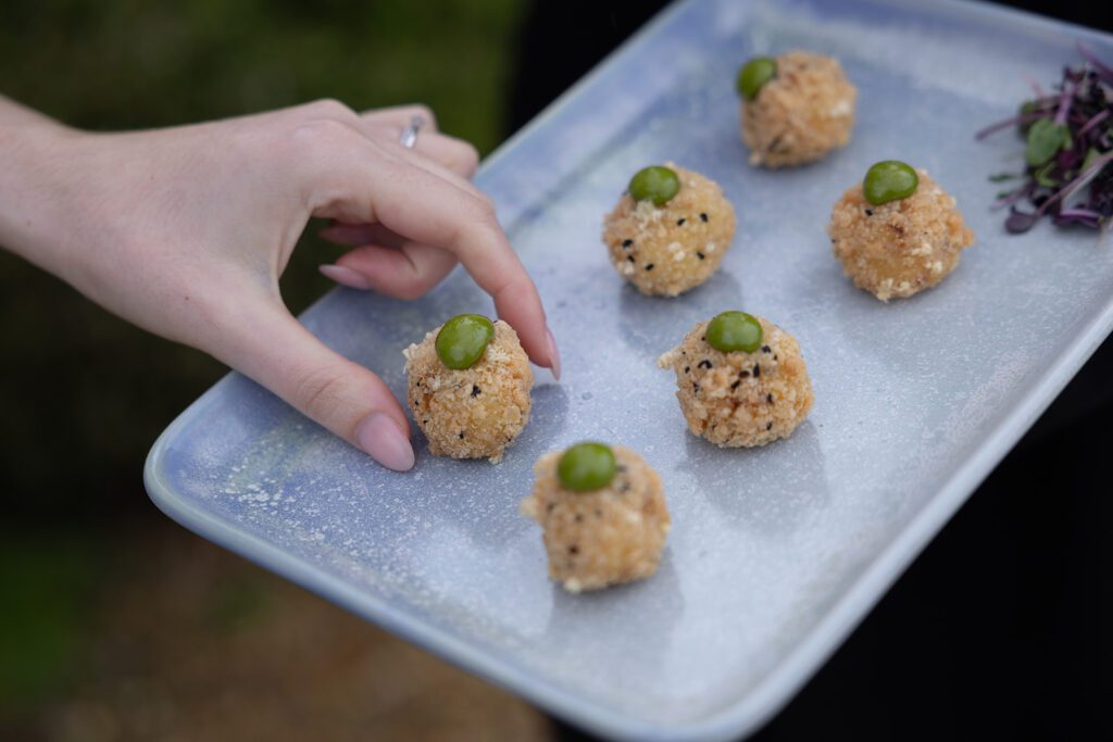 What Is A Wedding Canapé?